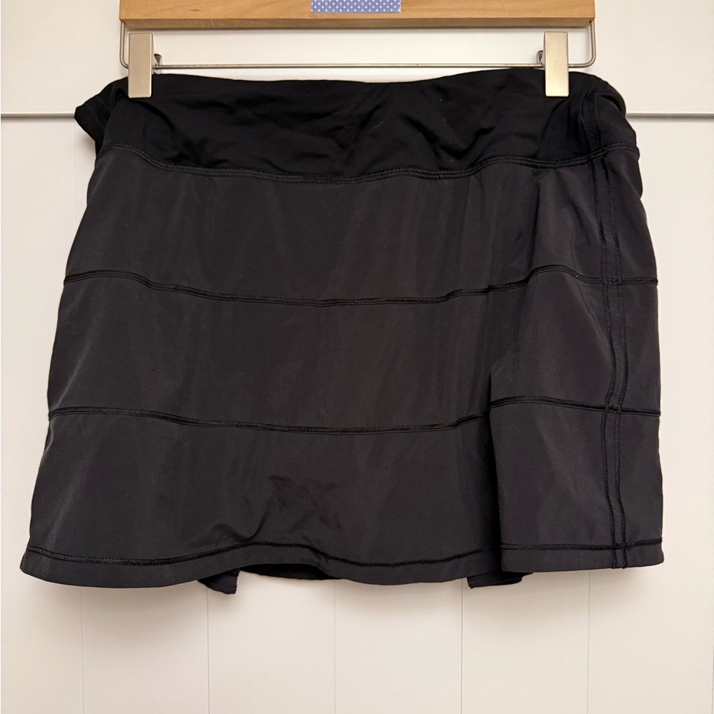 Black Lululemon Skort